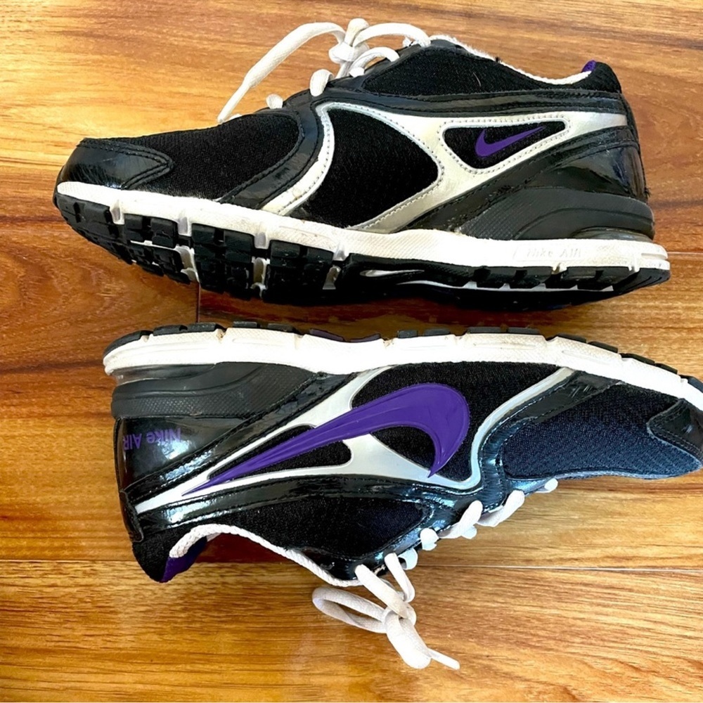 Nike Women's AirVisi Sleek Black/Purple Sneakers